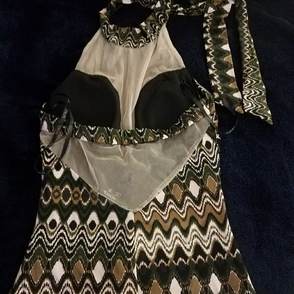 Top - Picture 2 of 2